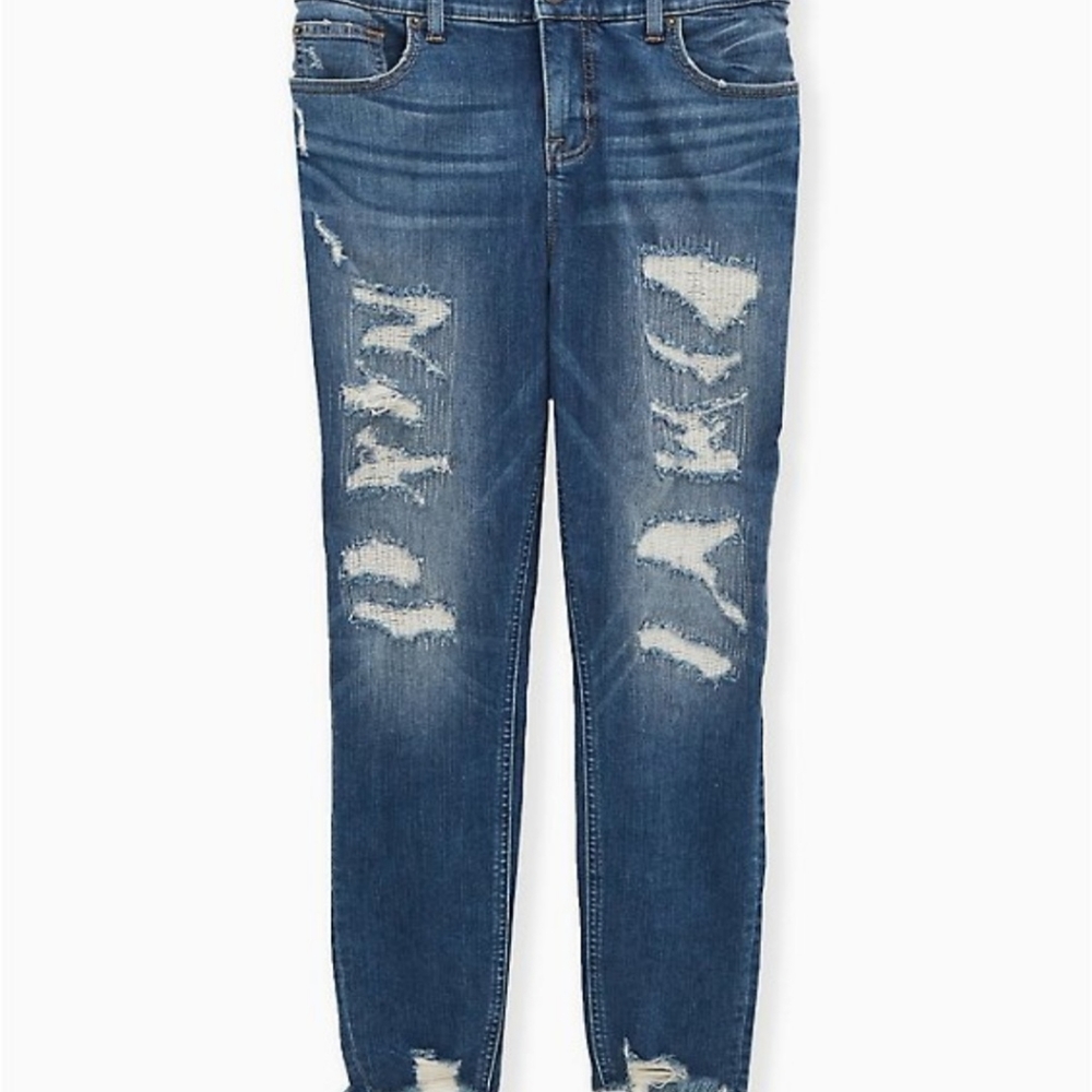 Torrid Bombshell SkinnyDistressed Jeans